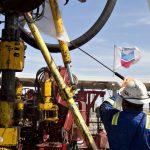 ¡Sin perforar ni exportar! Chevron promete incrementar 33% la producción petrolera de Venezuela: Bloomberg