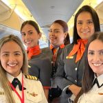 «Difamación e injuria»: Bajo la lupa un expiloto que habría discriminado a la primera tripulación venezolana compuesta solo por mujeres